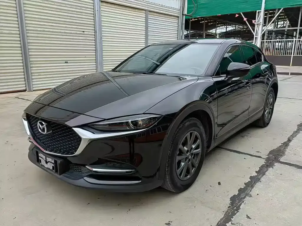 Mazda CX-4 2021 из CN, фото 1