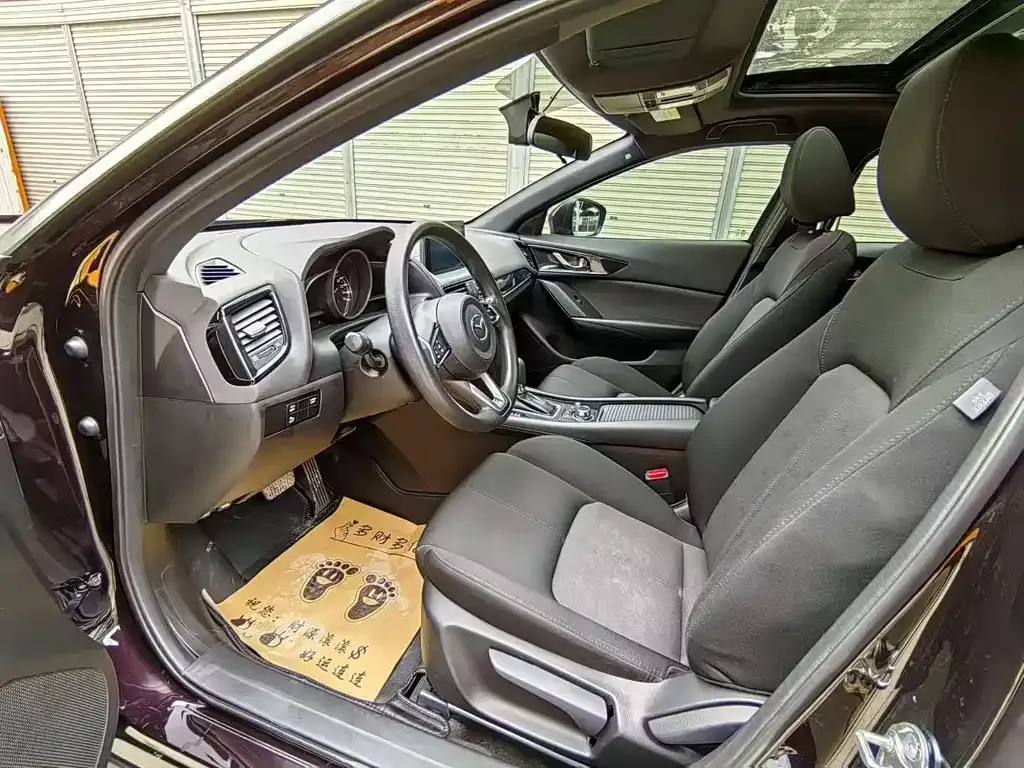 Mazda CX-4 2021 из CN, фото 4