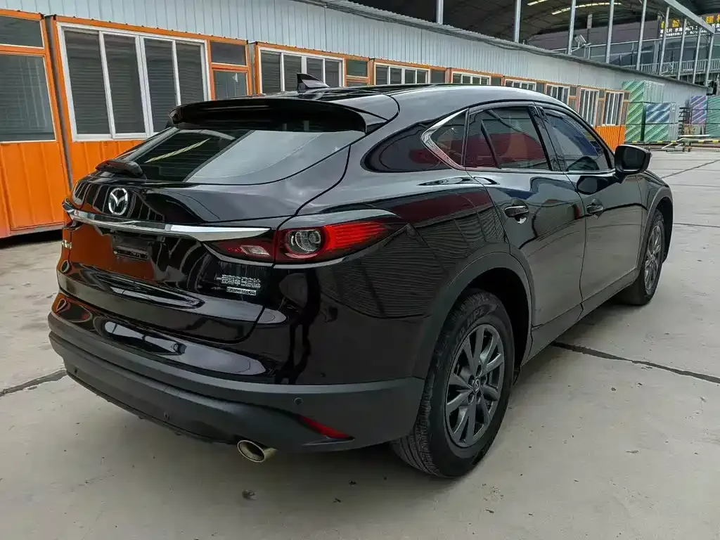 Mazda CX-4 2021 из CN, фото 9