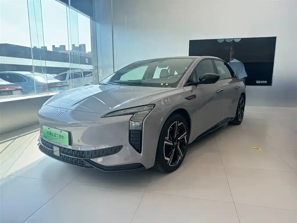 Hongqi EH7 2024 из CN, фото 1