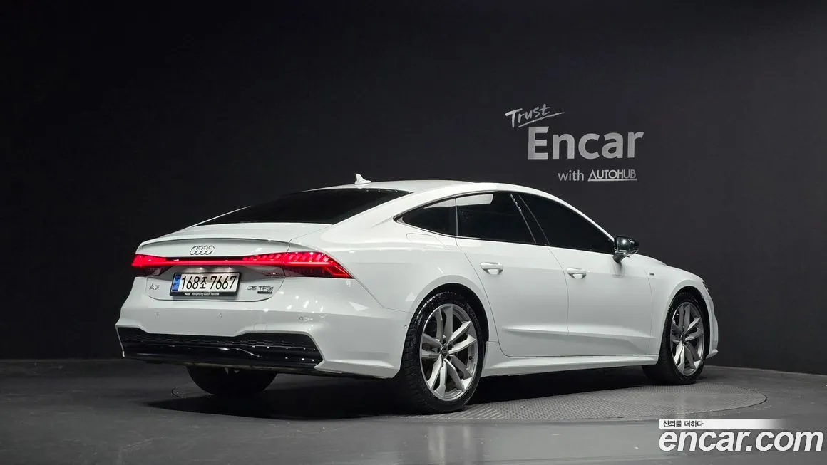 Audi A7 — фото 2