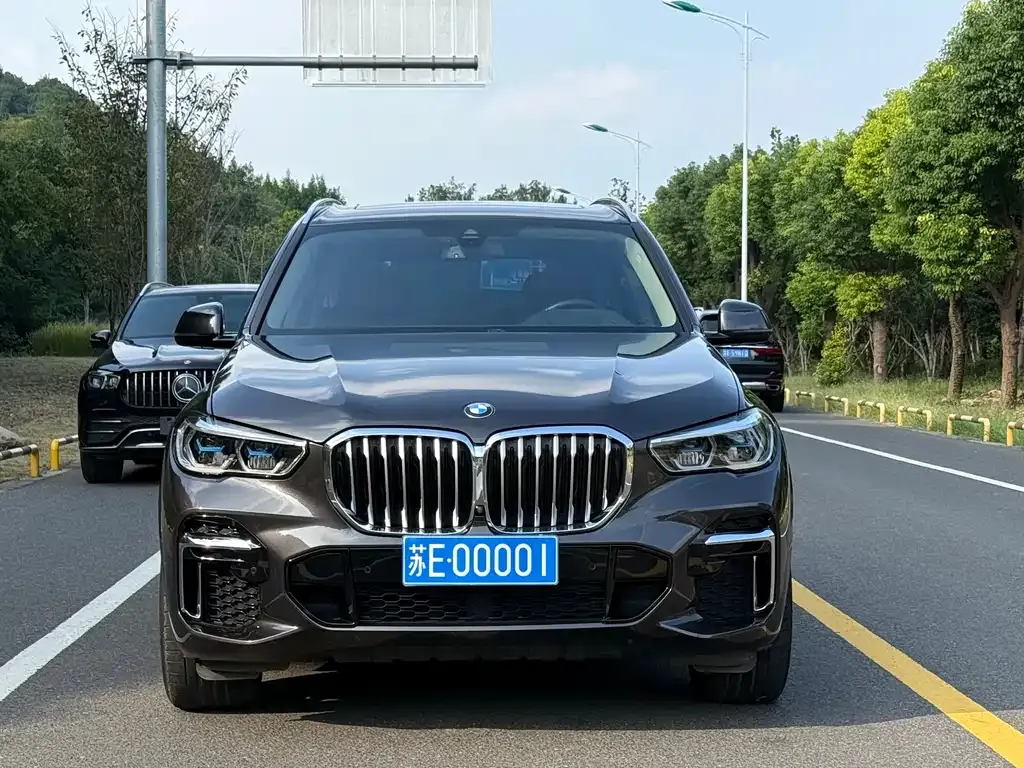 BMW X5 2023 из CN, фото 2