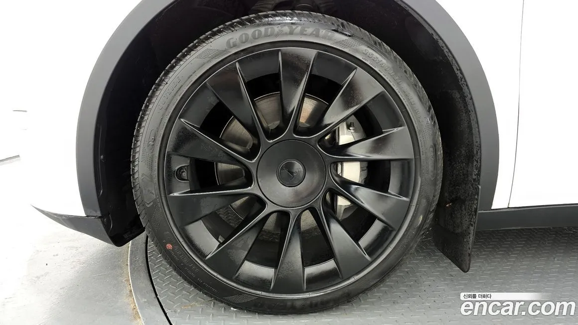 Tesla Model Y 2022 из KR, фото 5