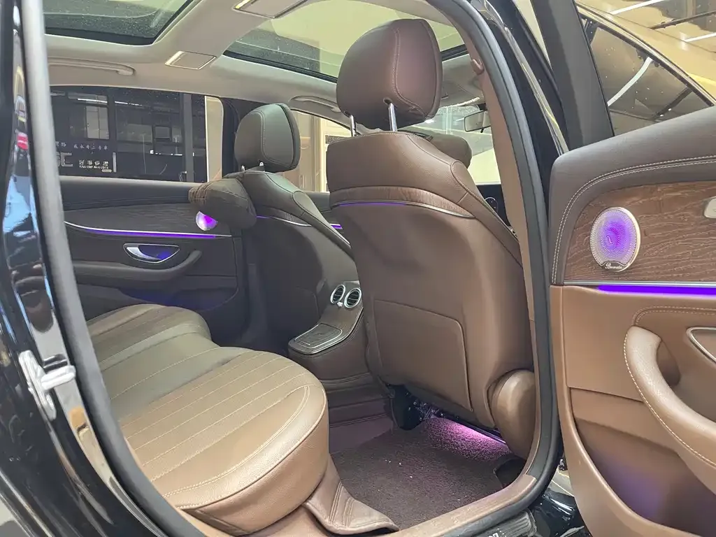 Mercedes-Benz E-Class 2023 из CN, фото 10