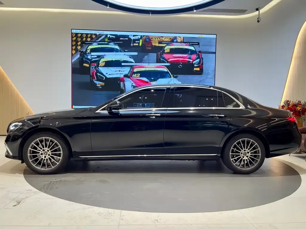 Mercedes-Benz E-Class 2023 из CN, фото 3