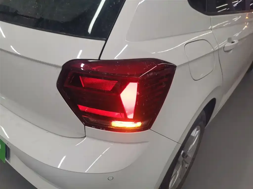 Volkswagen Polo 2022 из CN, фото 8