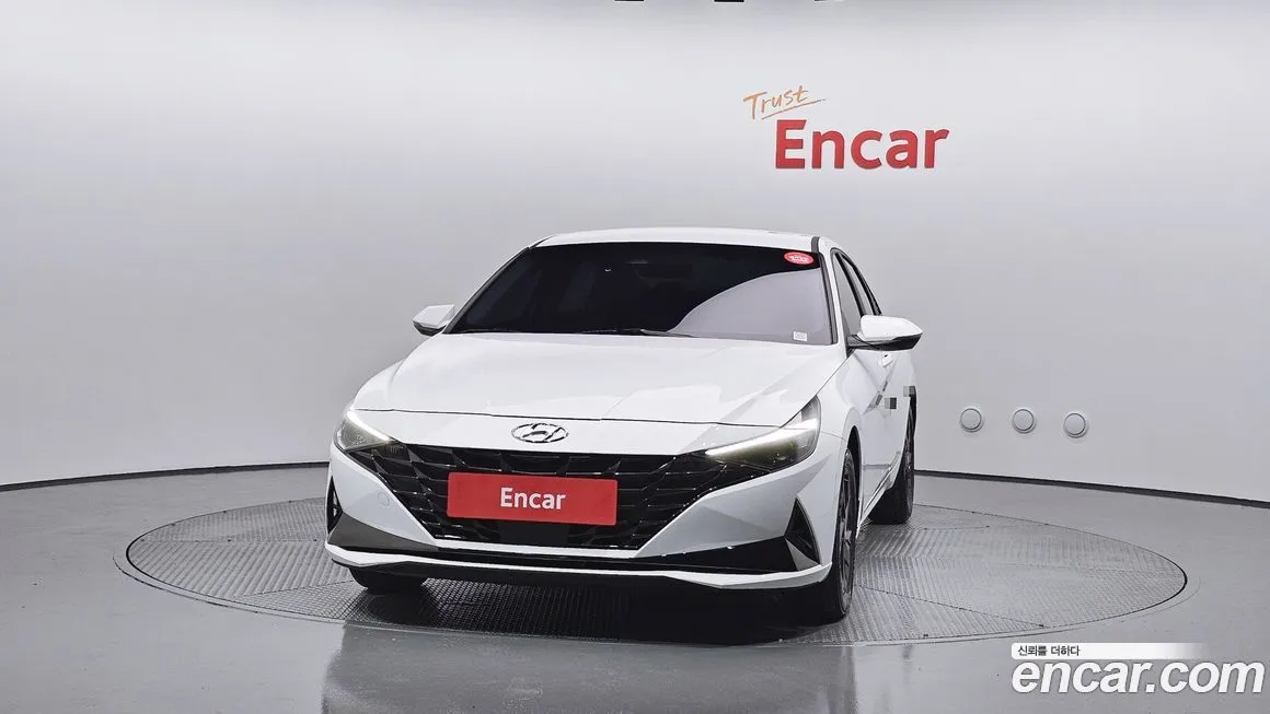 Hyundai AVANTE 2023 из KR, фото 3
