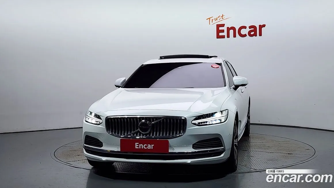 Volvo S90 2022 из KR, фото 3