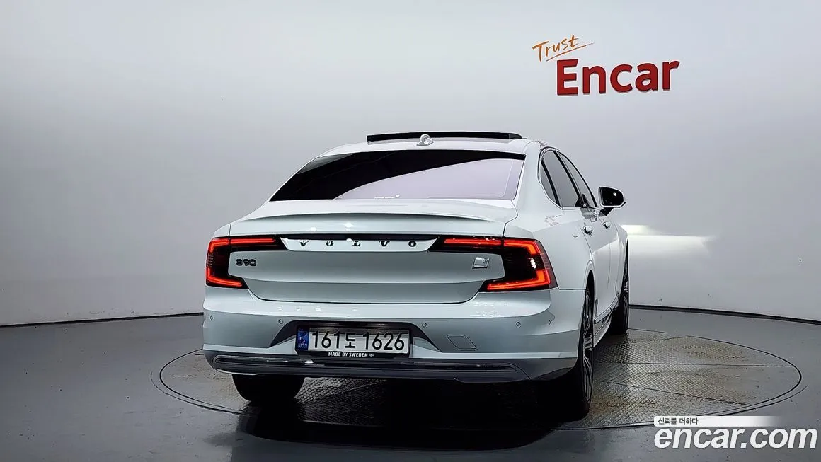 Volvo S90 2022 из KR, фото 4