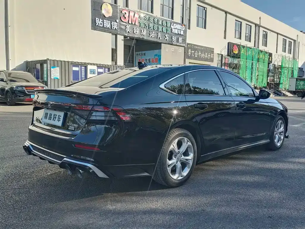Honda Accord — фото 5