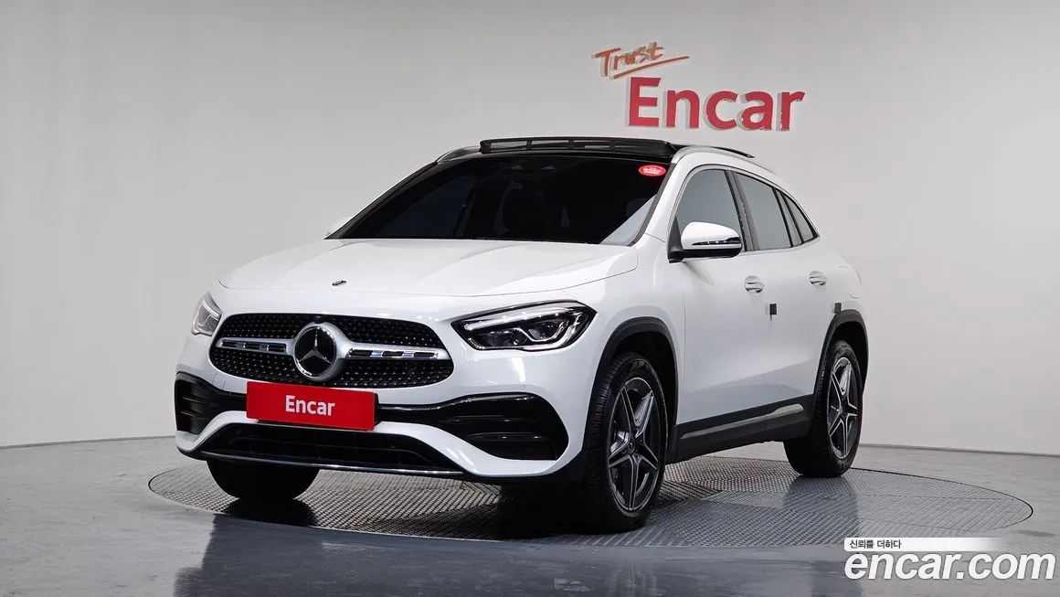 Mercedes-Benz GLA-Class — фото 1