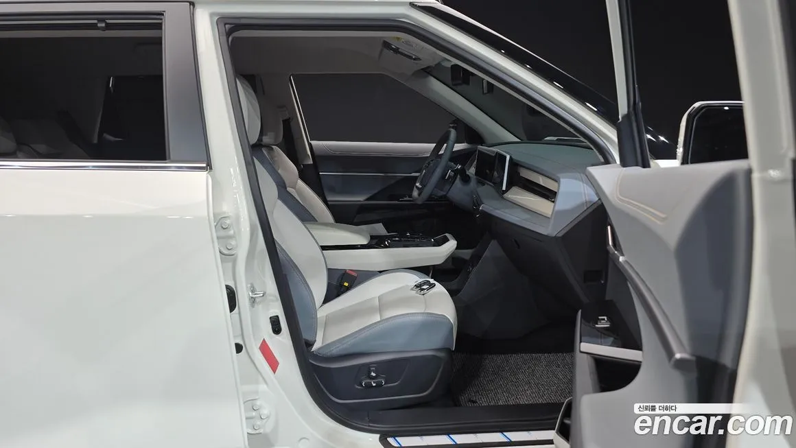 KG Mobility (Ssangyong) Torres — фото 10