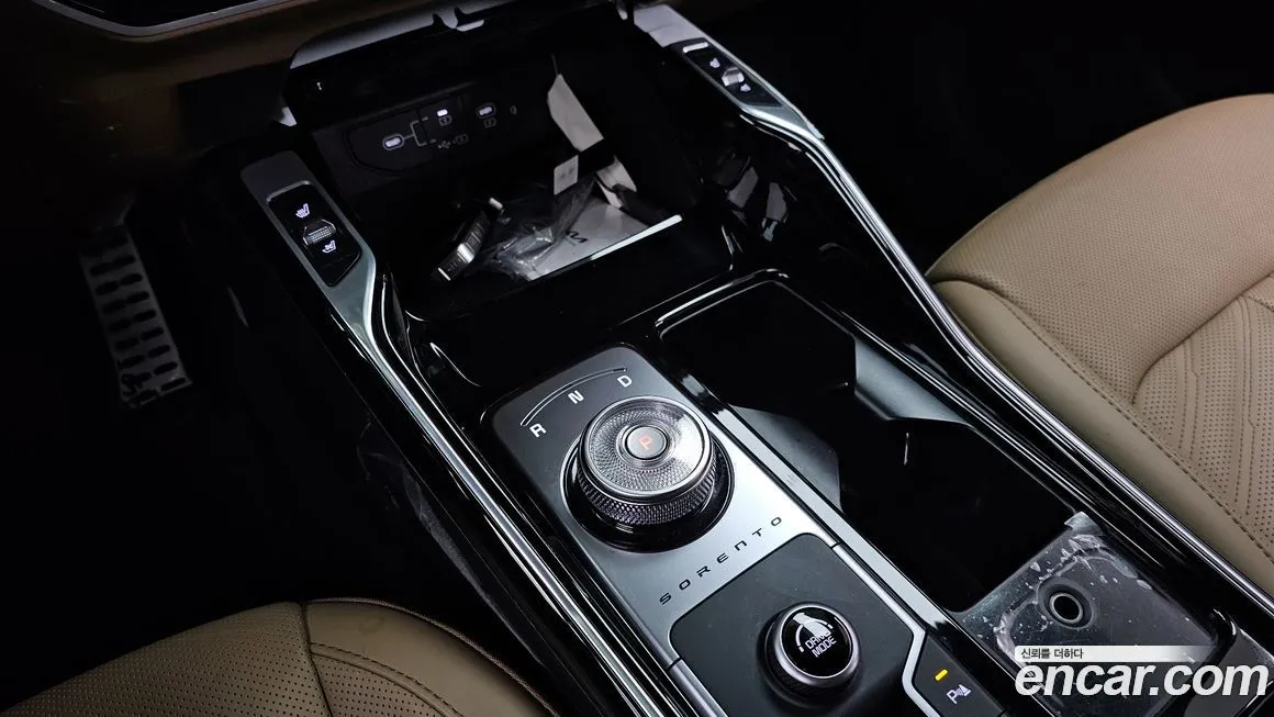 Kia Sorento — фото 9