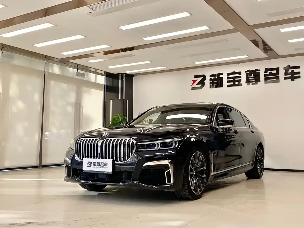 BMW 7 Series 2021 из CN, фото 1