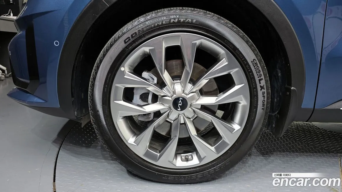 Kia Sorento — фото 5
