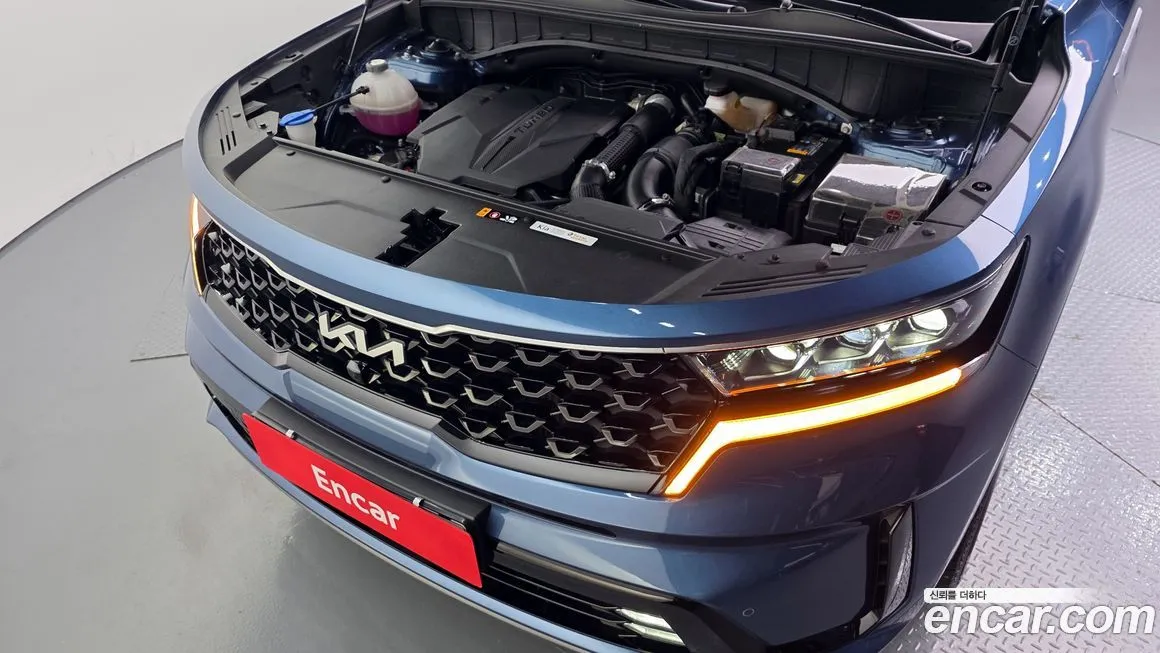Kia Sorento — фото 6