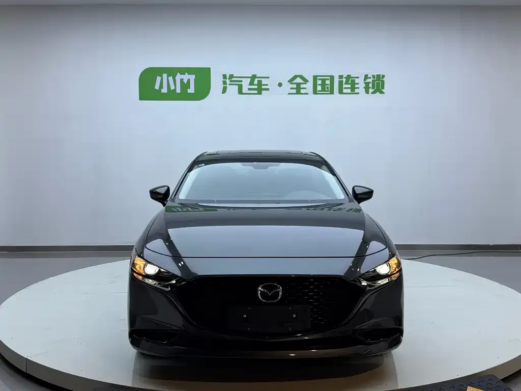 Mazda 3 Axela 2021 из CN, фото 2