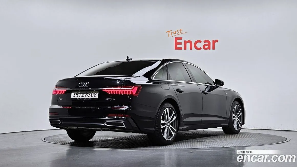 Audi A6 — фото 2