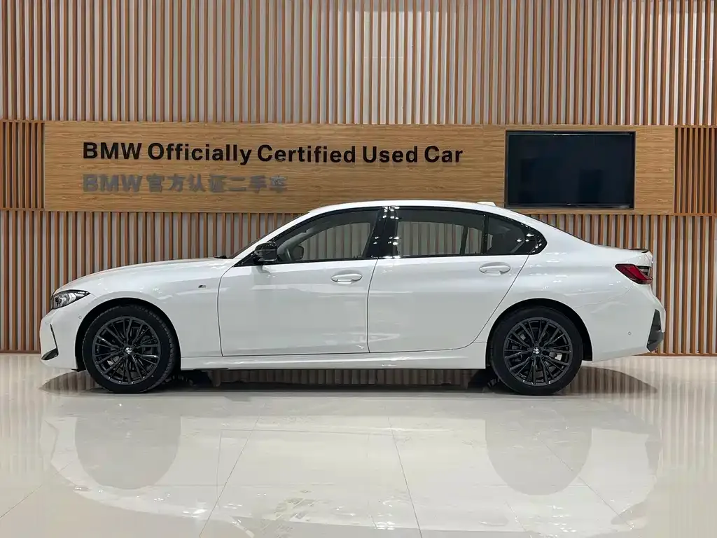 BMW 3 Series 2023 из CN, фото 3