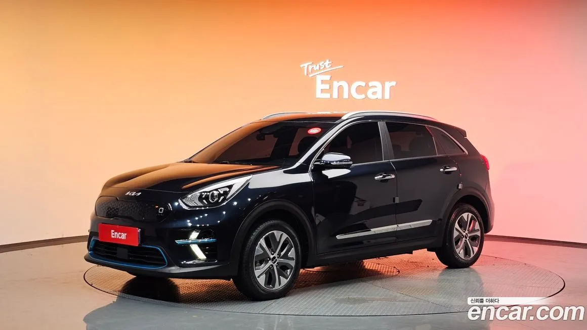Kia Niro — фото 1