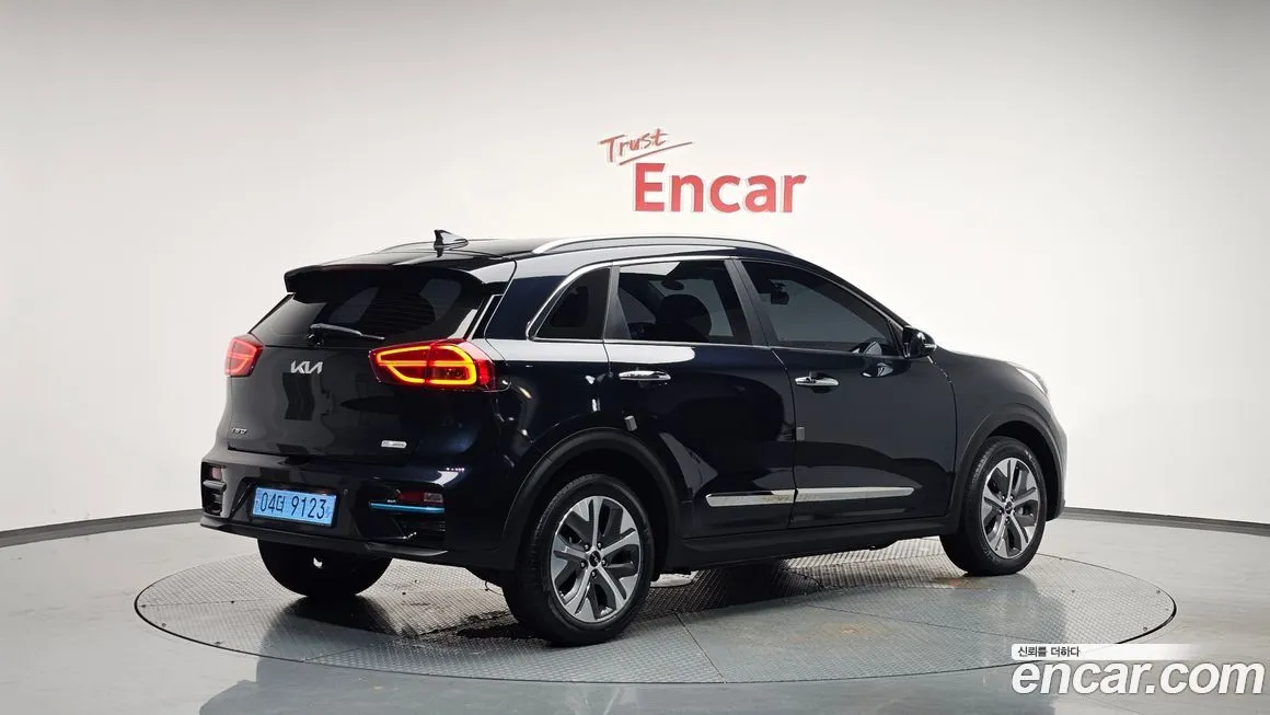 Kia Niro — фото 2
