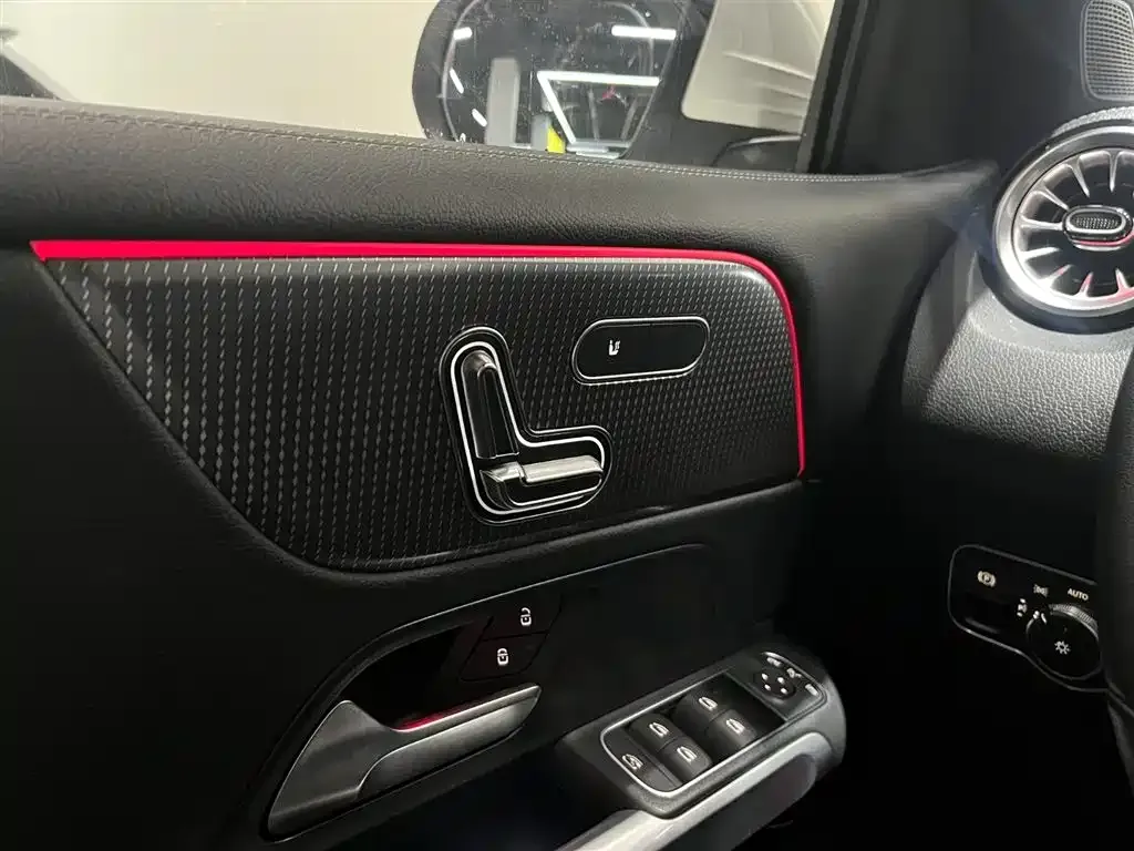 Mercedes-Benz GLB 2022 из CN, фото 9