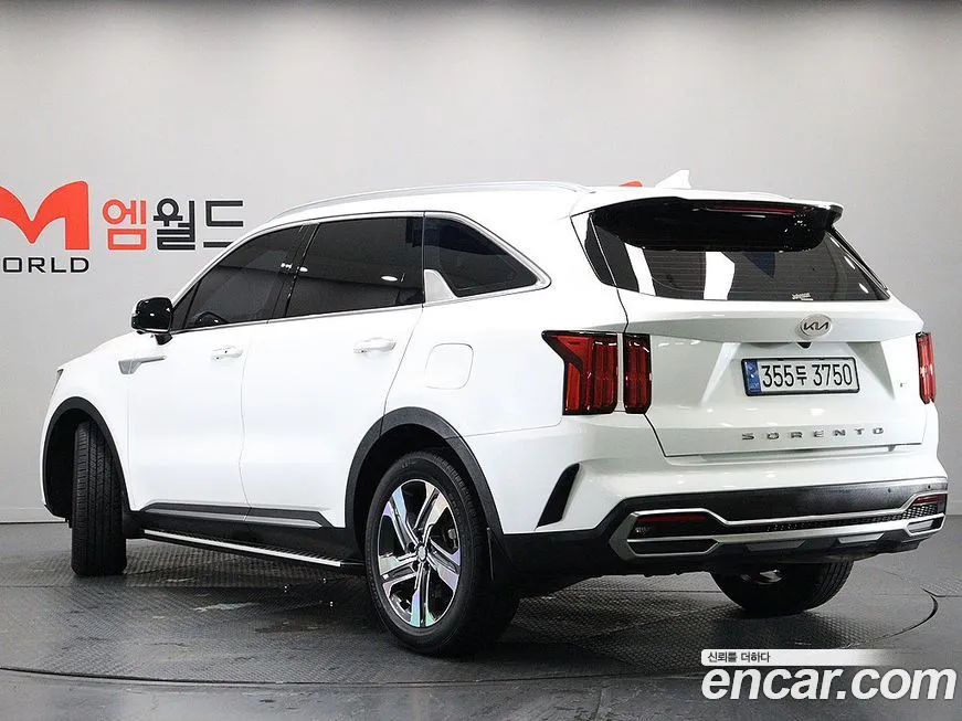 Kia Sorento — фото 4