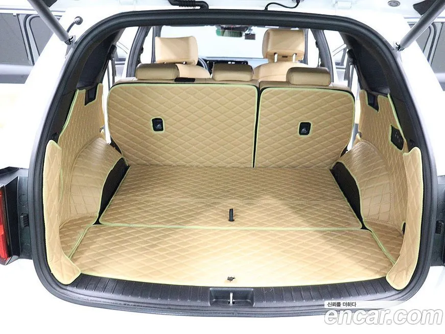 Kia Sorento — фото 5