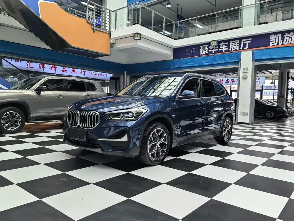 BMW X1 2021 из CN, фото 1