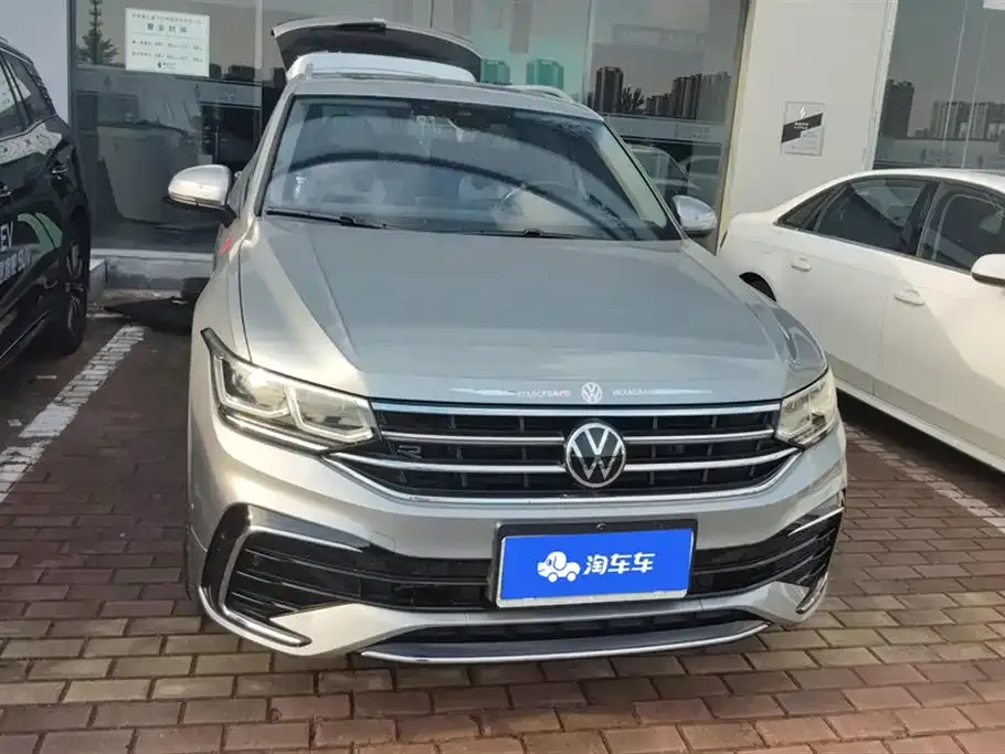 Volkswagen Tiguan L 2021 из CN, фото 2