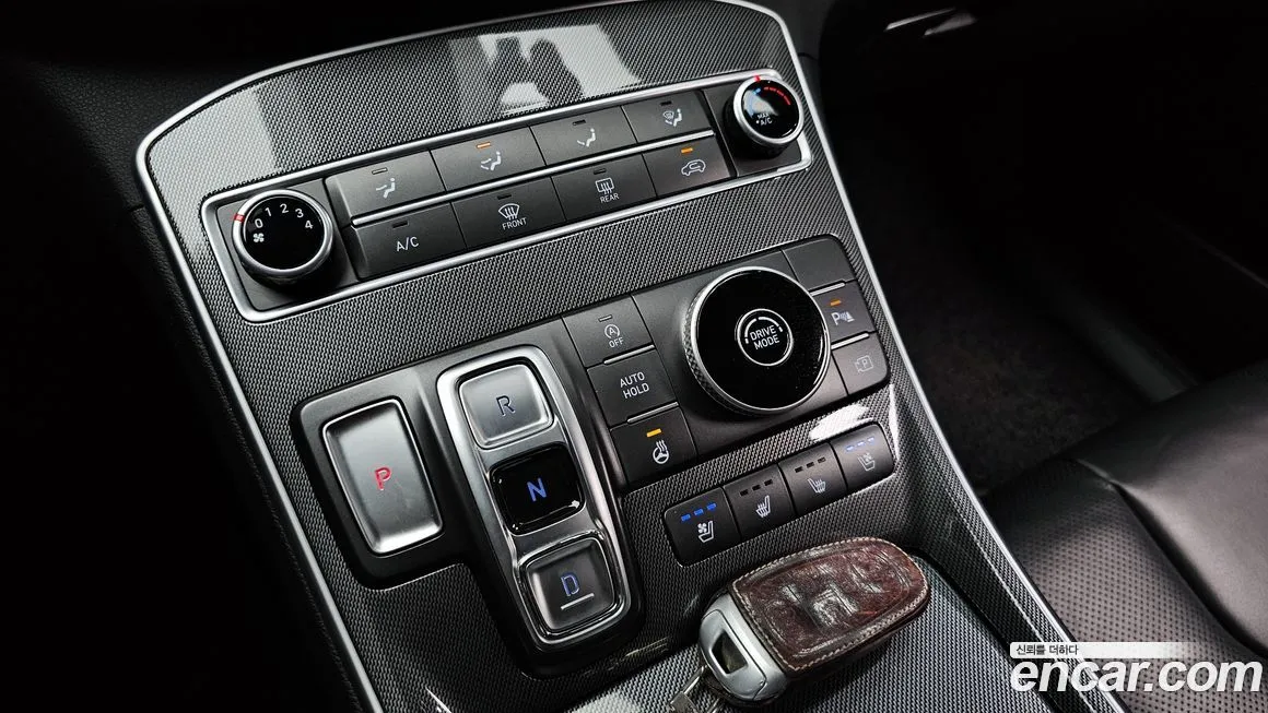 Hyundai Santafe 2021 из KR, фото 9