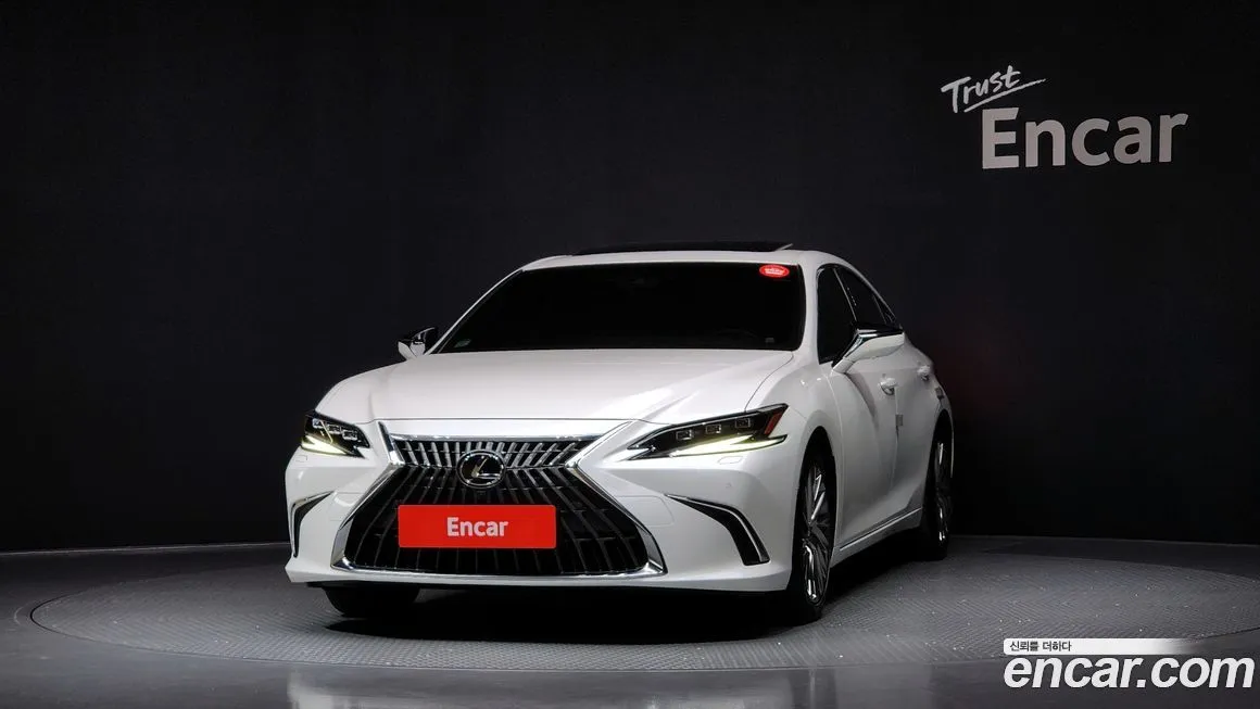 Lexus ES 2023 из KR, фото 3