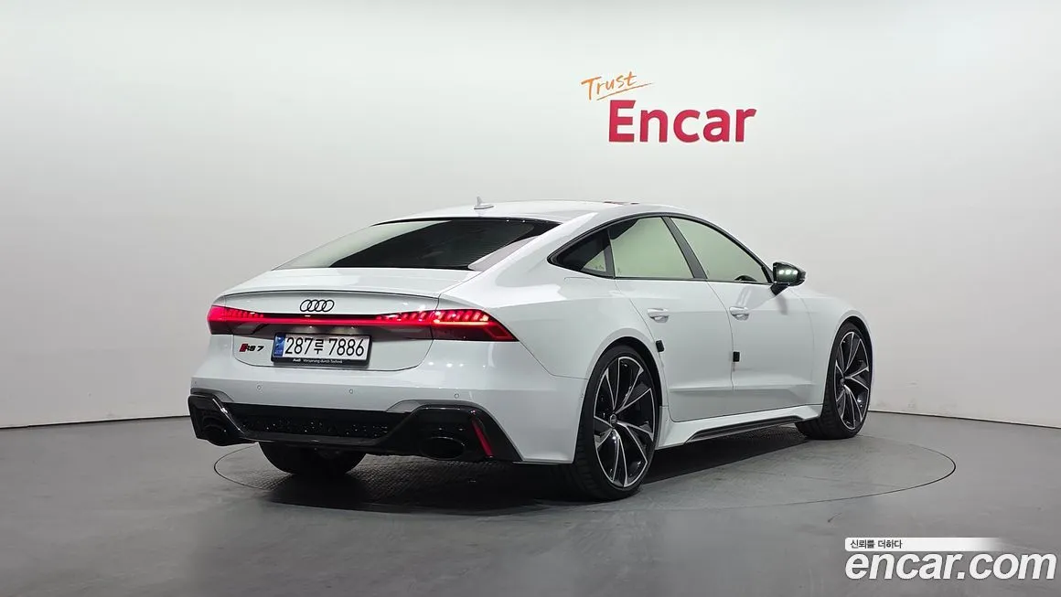 Audi RS7 2021 из KR, фото 2