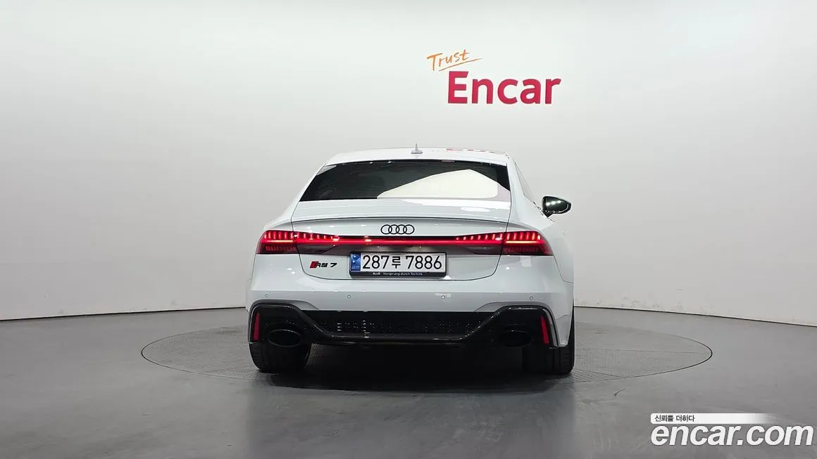 Audi RS7 2021 из KR, фото 4