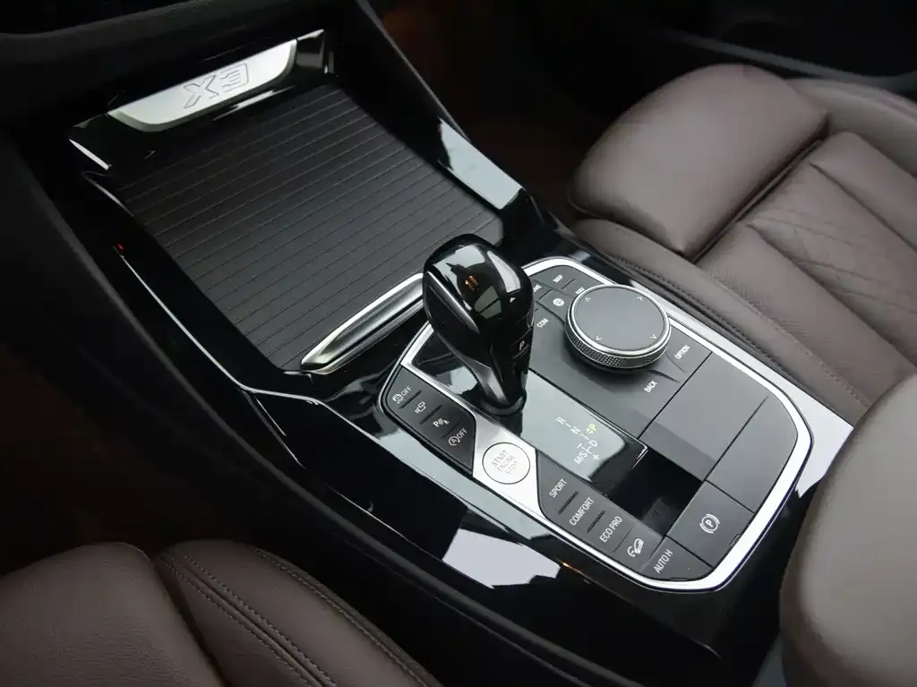 BMW X3 2024 из CN, фото 9