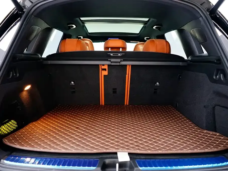 Mercedes-Benz GLC 2024 из CN, фото 10
