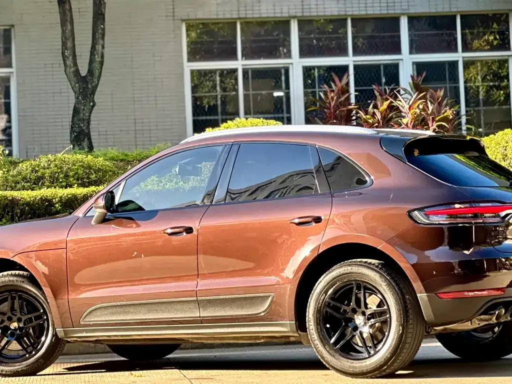 Porsche Macan — фото 4