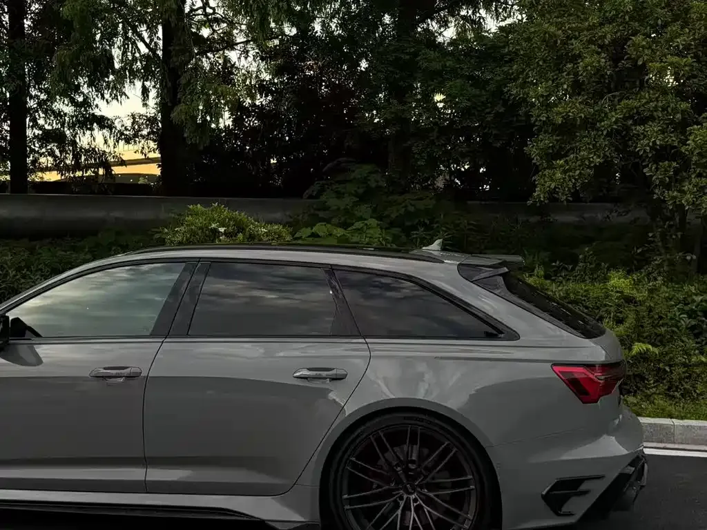 Audi RS 6 2021 из CN, фото 6