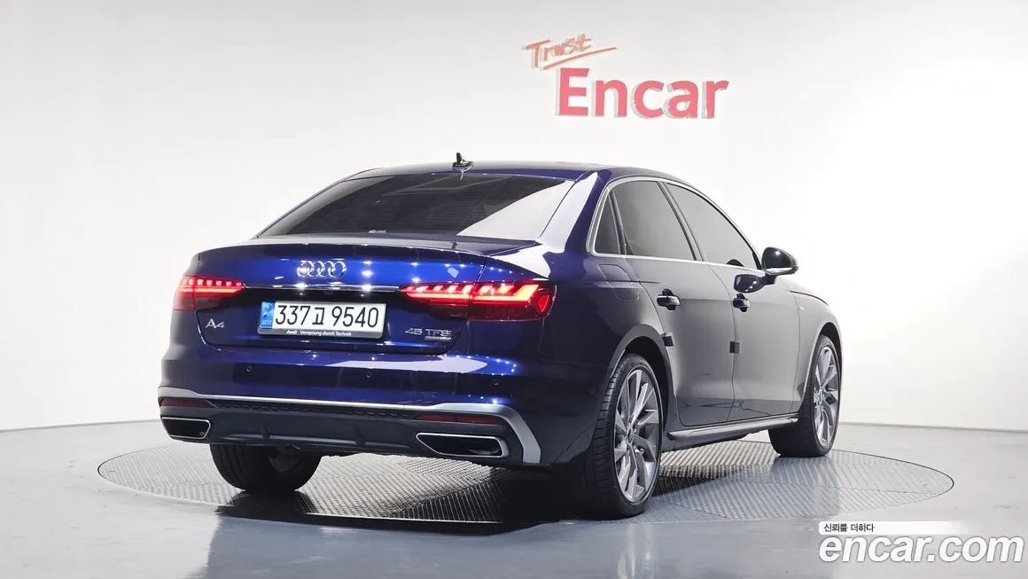 Audi A4 2023 из KR, фото 2