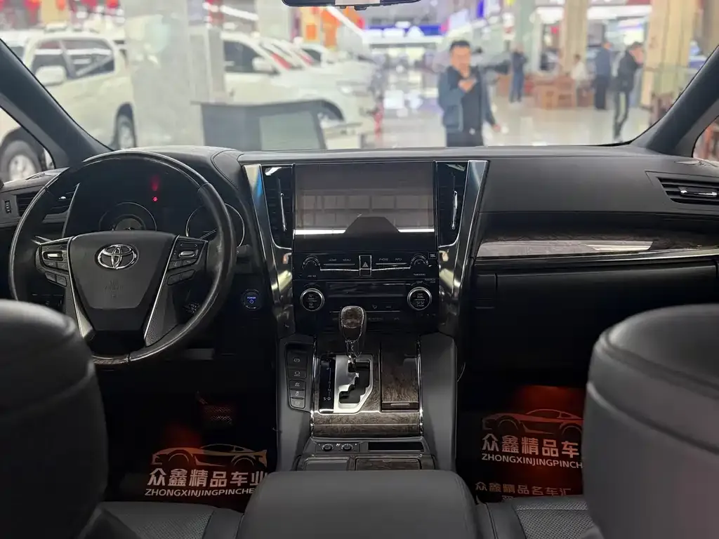 Toyota Alphard 2022 из CN, фото 6
