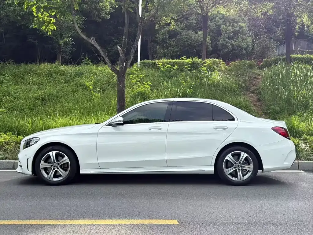 Mercedes-Benz C-Class 2021 из CN, фото 3