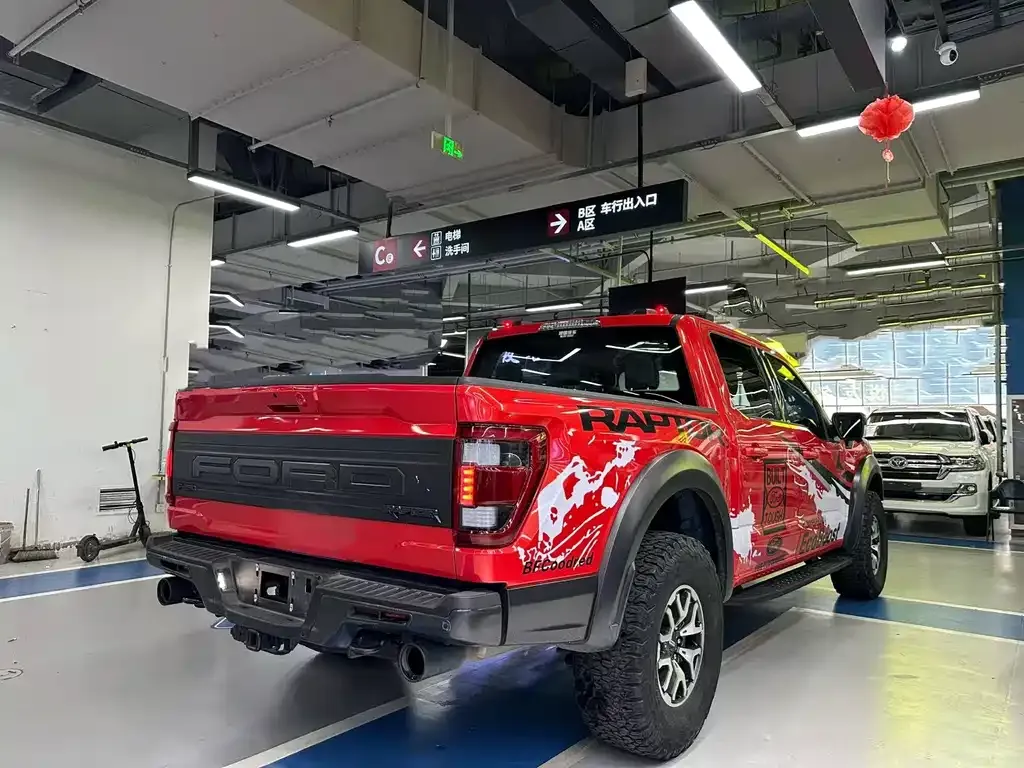 Ford F-150 Raptor 2023 из CN, фото 6