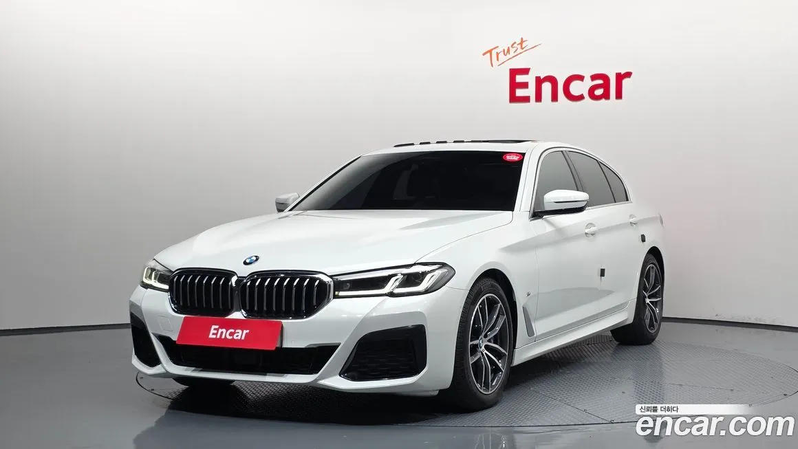 BMW 5-Series 2023 из KR, фото 1