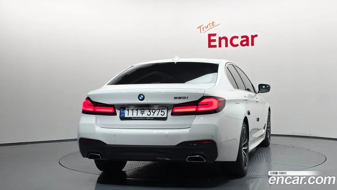 BMW 5-Series 2023 из KR, фото 4