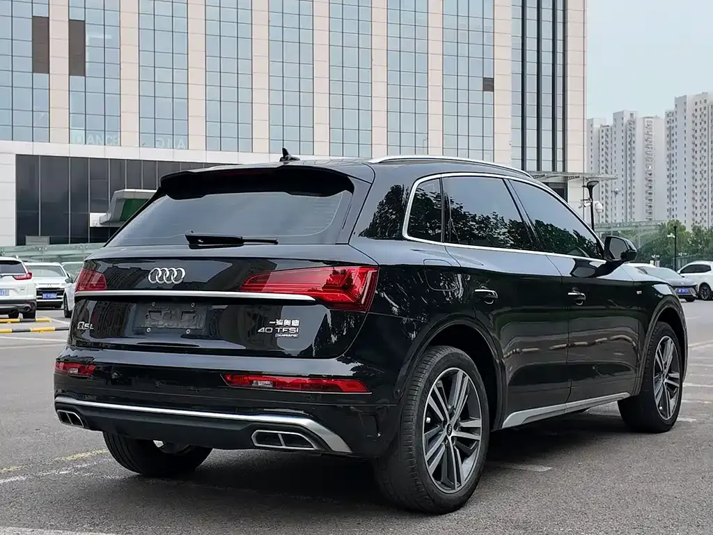 Audi Q5L 2023 из CN, фото 8