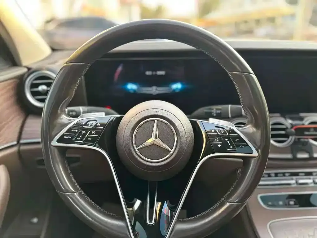 Mercedes-Benz E-Class 2021 из CN, фото 4