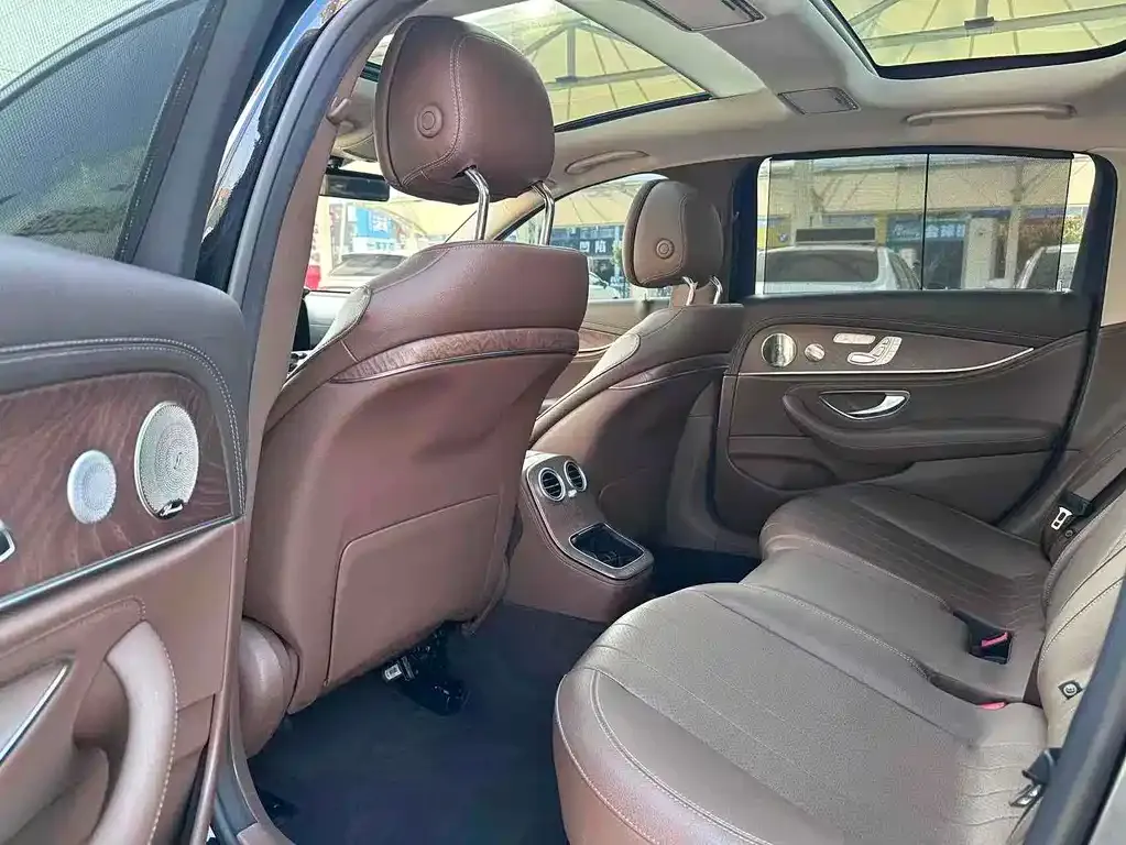 Mercedes-Benz E-Class 2021 из CN, фото 6