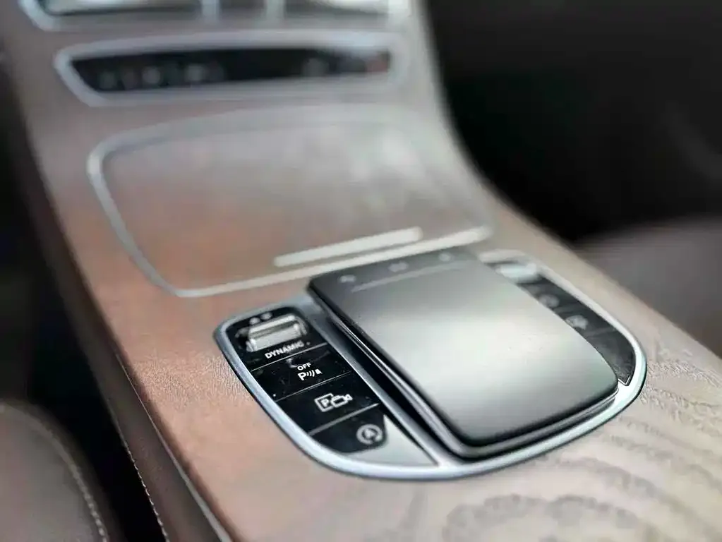 Mercedes-Benz E-Class 2021 из CN, фото 8