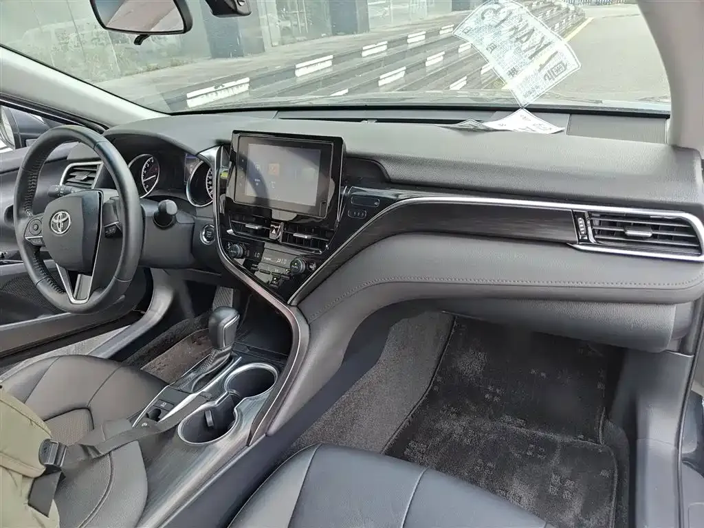 Toyota Camry 2024 из CN, фото 10