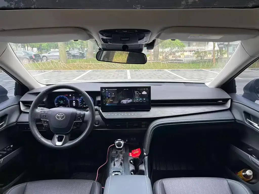 Toyota Camry 2025 из CN, фото 5
